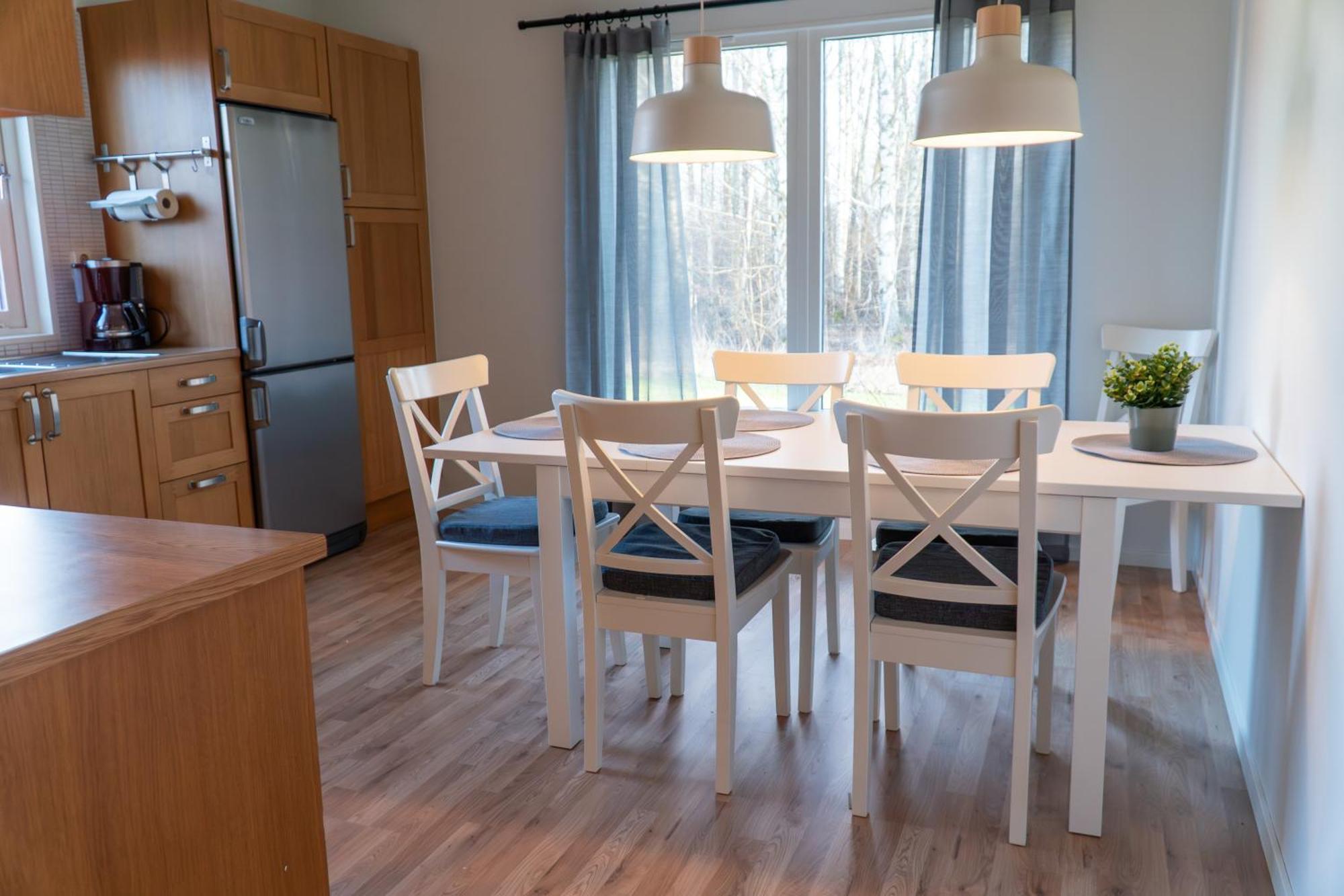 Karlskoga Folkhoegskola Vandrarhem Udden Extérieur photo