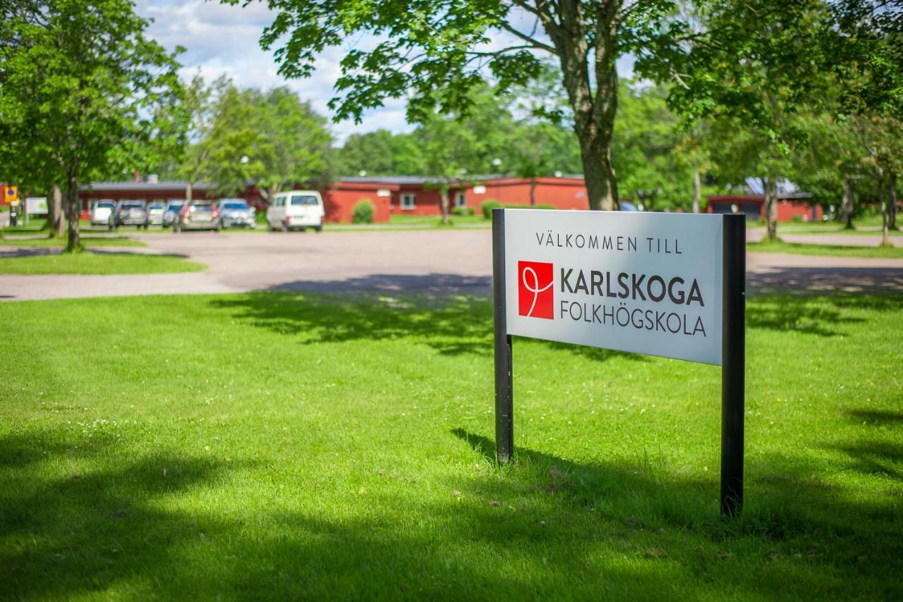 Karlskoga Folkhoegskola Vandrarhem Udden Extérieur photo