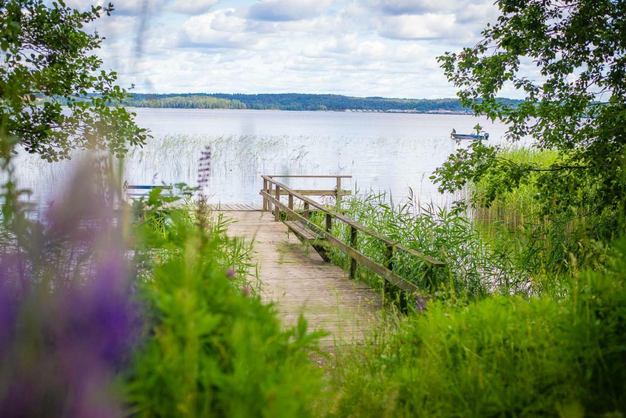 Karlskoga Folkhoegskola Vandrarhem Udden Extérieur photo
