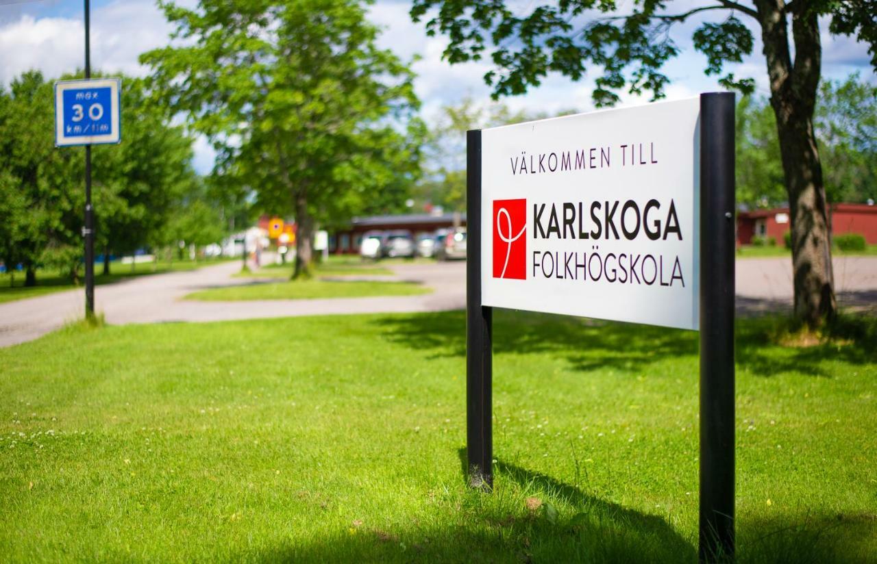 Karlskoga Folkhoegskola Vandrarhem Udden Extérieur photo