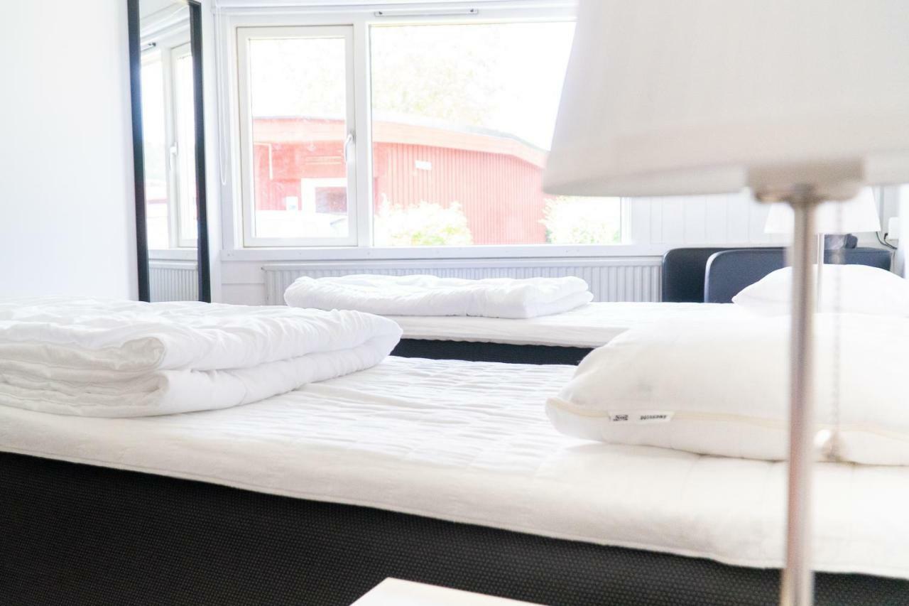 Karlskoga Folkhoegskola Vandrarhem Udden Extérieur photo
