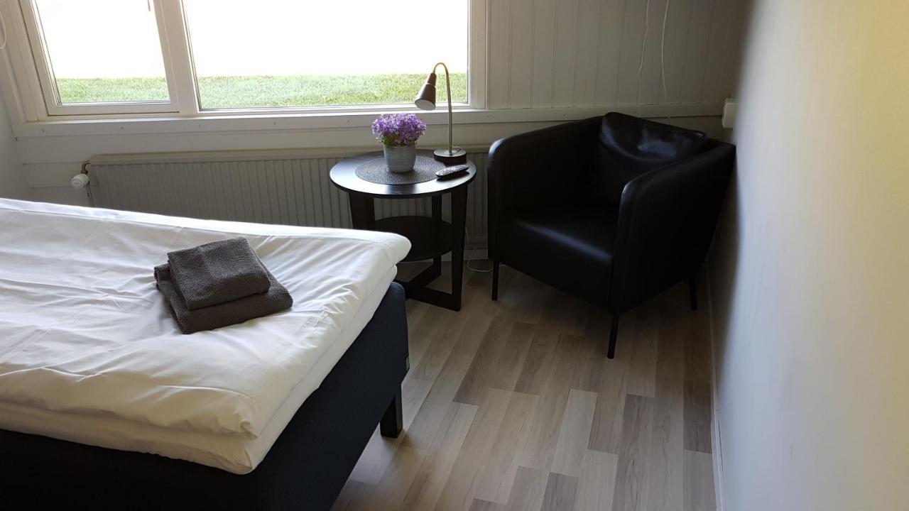Karlskoga Folkhoegskola Vandrarhem Udden Extérieur photo